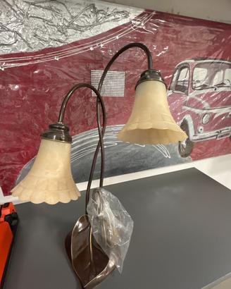 Lampada da tavolo