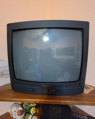 TV perfettamente funzionante