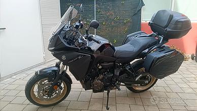 Yamaha Tracer 7 GT 2024 – pari al nuovo