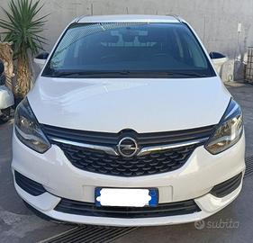 RICAMBI USATI AUTO OPEL Zafira Tourer (2010-) A 16