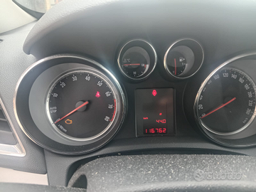 Sostituisco auto