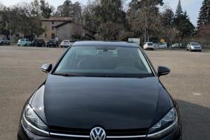 Volkswagen Golf 1.6 TDI Executive – Navi – Cruise 