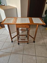carrello con cassetti