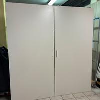 Porte scorrevoli complete di binari