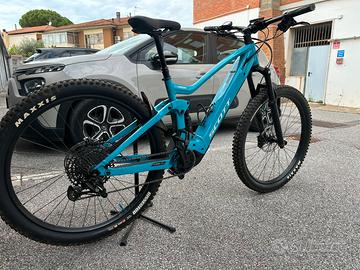 (2) MTB Scott E-mtb Strike + Scott Scale 930