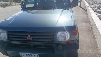 Pajero Mitsubishi  anno 92