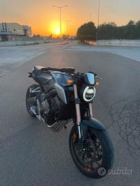 HONDA CB 650 R -2022-DEPO A2-GARANZIA 2028-6500KM!