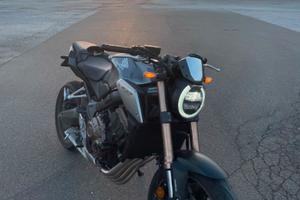 HONDA CB 650 R -2022-DEPO A2-GARANZIA 2028-6500KM!
