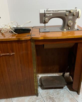 Macchina da cucire Vigorelli Maxi 3000 con mobile 