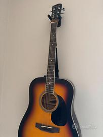 Chitarra acustica folk