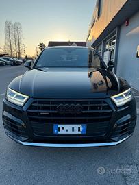 Audi Q5 S line 2.0 TDI – Anno 2020 – Full Optional
