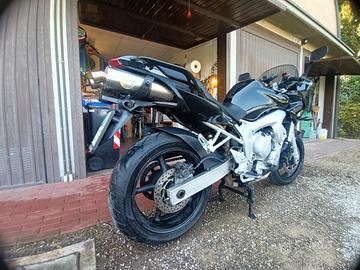 Fazer 600