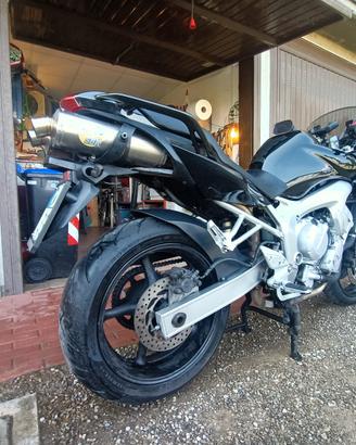 Fazer 600