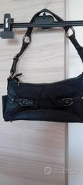 borsetta nera roberto cavalli