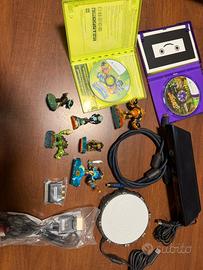 kinect xbox 360/ 2 giochi con relativi personaggi 