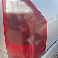 Fanale posteriore dx MITSUBISHI PAJERO GLS anno 20