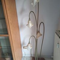 Piantana con base in legno stile liberty