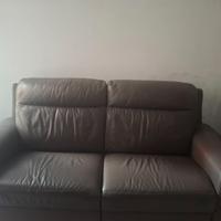 Divano 2 posti in pelle  grigio scuro