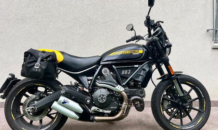 Ducati Scrambler 800 Full Throttle