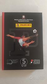 trittico figurine Panini 2022 + omaggio
