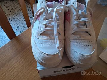 Saucony jazz nuove n.44