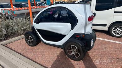 Renault Twizy 80