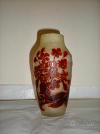 Vaso Galle ( Fiori rossi)