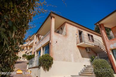 Sardegna Appartamento arredato con piscina