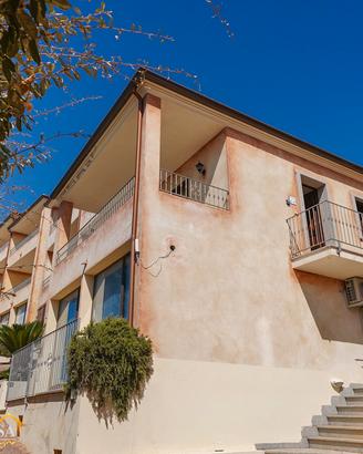 Sardegna Appartamento arredato con piscina
