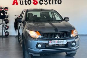 Mitsubishi L200 2.4 DI-D/154CV Club Cab Inform