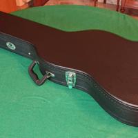 Custodia rigida per basso elettrico 