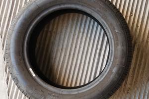 PNEUMATICO MICHELIN 165/65 R 15