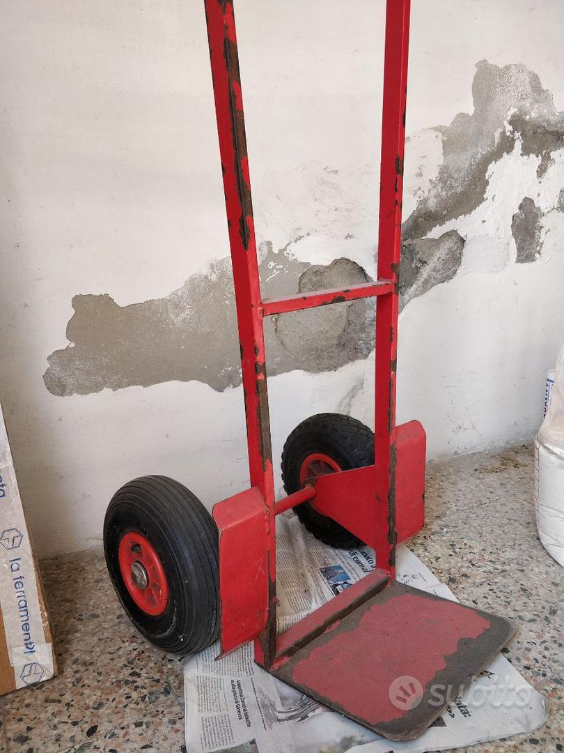 Carrello portapacchi con ruote pneumatiche - Giardino e Fai da te In  vendita a Rimini