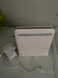 Router con scheda ricaribile