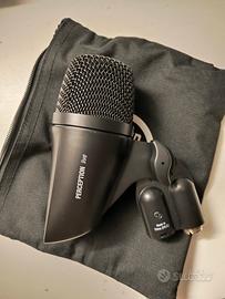 AKG Microfono live x cassa 