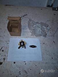 Pompa benzina Evinrude 9.9-15 nuova