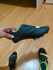 scarpe in vendit