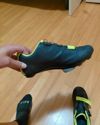scarpe in vendit