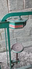 Imbottigliatrice Mondini tappi sughero 
