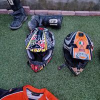 Abbigliamento e caschi da Motocross Ufo