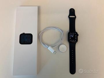 Apple Watch SE 2ª gen 40mm GPS - pari al nuovo