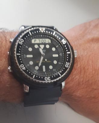 raro seiko h558-5000 arnold schwarzenegger 