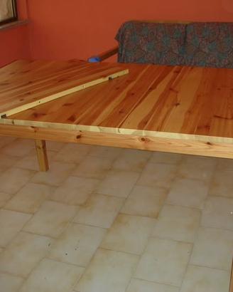 Tavolo in legno
