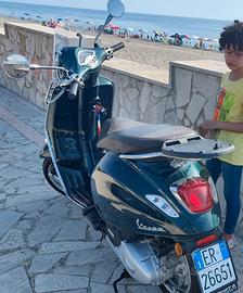 Vespa Primavera 125 Touring