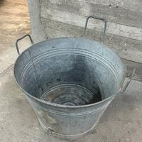 Mastello Zincato con rubinetto