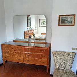 camera da letto in legno anno 1956