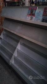 Arredo  scaffali  edicola e tabaccheria /ricevev.