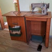 Macchina da cucire singer