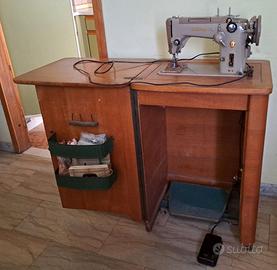 Macchina da cucire singer