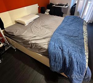Letto matrimoniale contenitore